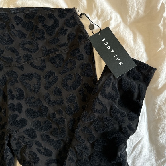 BALANCE ATHLETICA leggings - Picture 3 of 4